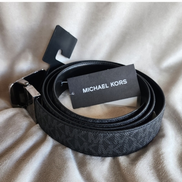 Michael kors men's logo belt - Picture 3 of 6